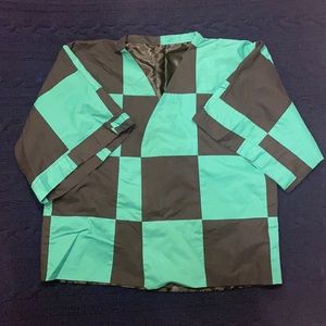 Custom made half-sleeve demon slayer style jacket. Very light and loose fitting.